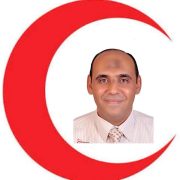 أيمن مختار