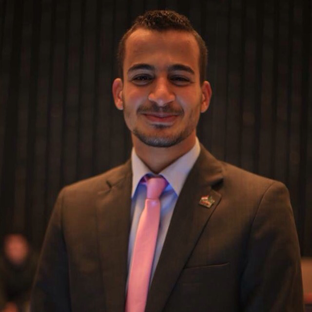 عبدالرحمن خليفة